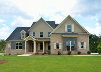 10 Important Things To Do When Moving Into a New House