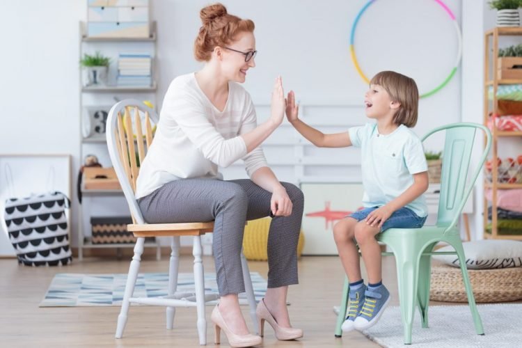 What Does a Home Based Speech Therapist Do?