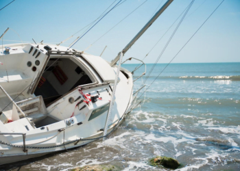 The 5 Most Common Causes of Boat Accidents You Should Know About