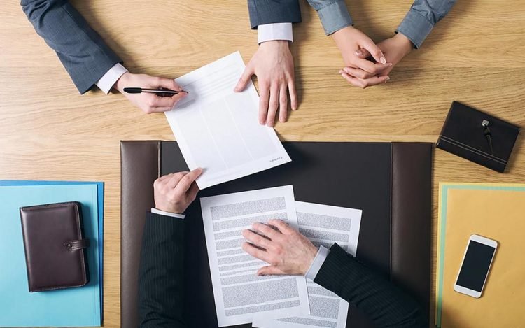 7 Important Tips to keep in check when looking for a Good Divorce Lawyer