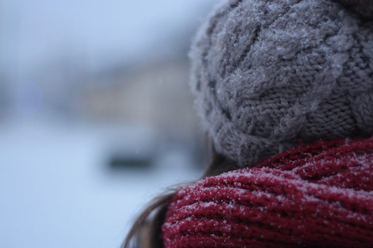 Looking For Winter Accessories For The Homeless? Here Is Why Buying In Bulk With Beanies And Gloves Are The Best Option