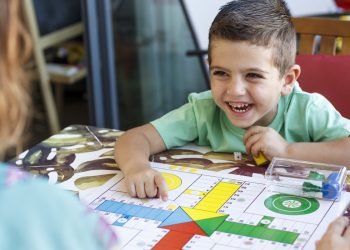 How to Keep Your Kids Happy: 5 Amazing Ways