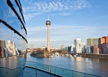 Finding Cheap Flights from Dusseldorf