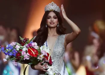 Indian model crowned as Miss Universe 2021