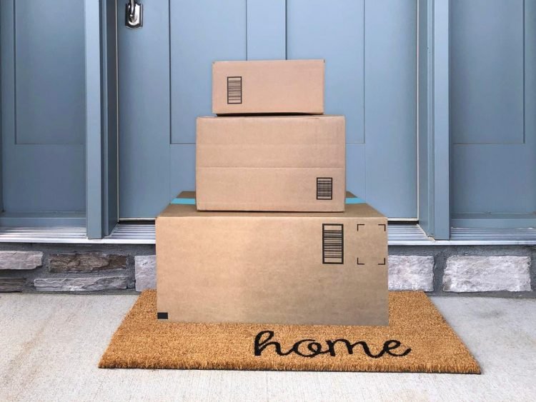 Hire package receiving service in NYC to keep your package safe