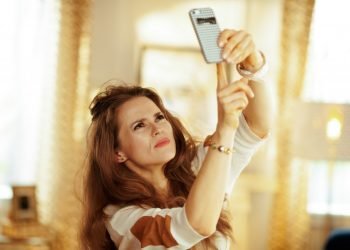 Innovative ways to get stronger mobile data reception