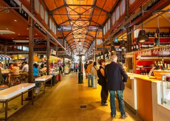 Places Where Locals Love to Eat in Madrid