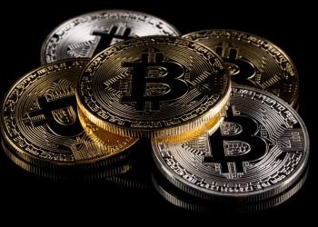 The Complete Guide to Bitcoin and Blockchain Technology