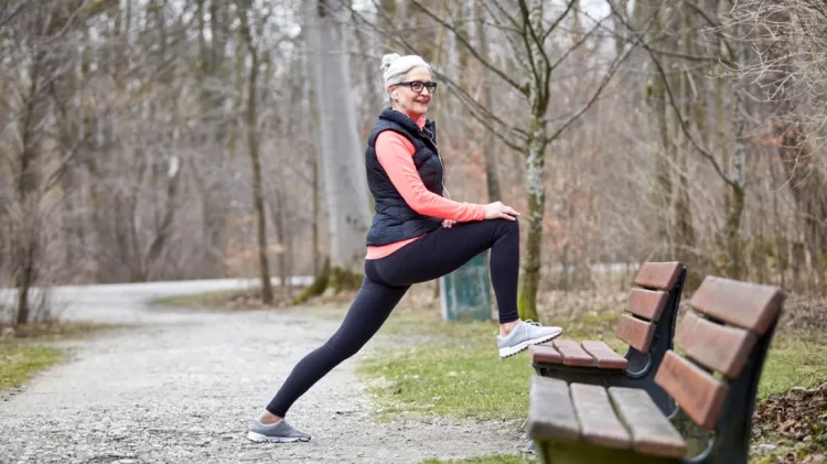 9 Natural Remedies For Knee Pain: How To Relieve Joint Aches
