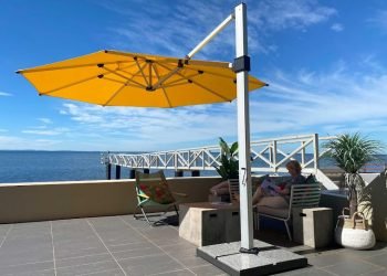 All About The Cantilever Umbrella 