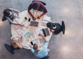 What Can You Learn from a Strategic Management Online Programme?    