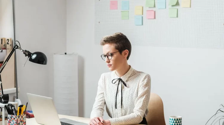 10 Ways to Boost Motivation While Working Or Studying At A Desk