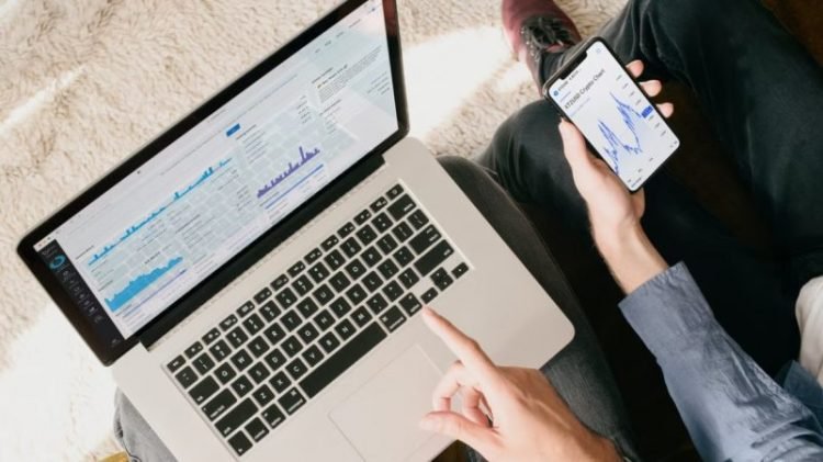 The Debate Regarding Bitcoin Investment Safety