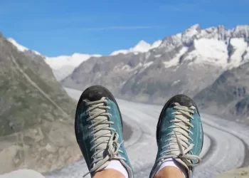 Most Essential Things To Carry While Traveling To Hill Station In 2022