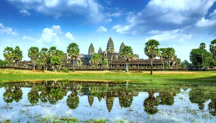9 Reasons Why You Should Visit Cambodia