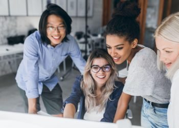 Unlocking the Benefits of Volunteering and Internships