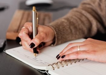 Why do students buy essays online?