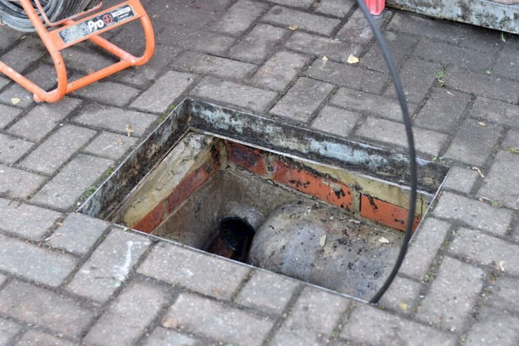 How Long Do South London Drainage Companies Take to Clear a Blockage?