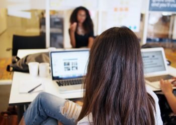 Mastering A/B Testing with Manage Your Experiments on Amazon