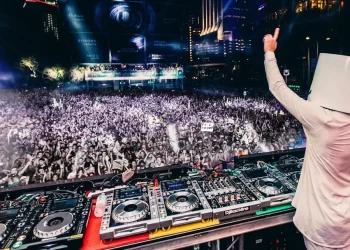 Unveiling the Secrets of a Pro Event DJ: Behind the Decks