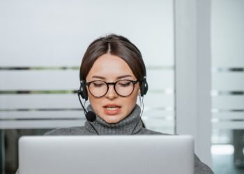 How De-Escalation Training Can Help Startups Grow