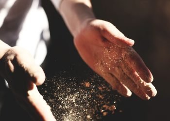 Qualifications and Skills Required for Success in Los Angeles Private Chef Jobs