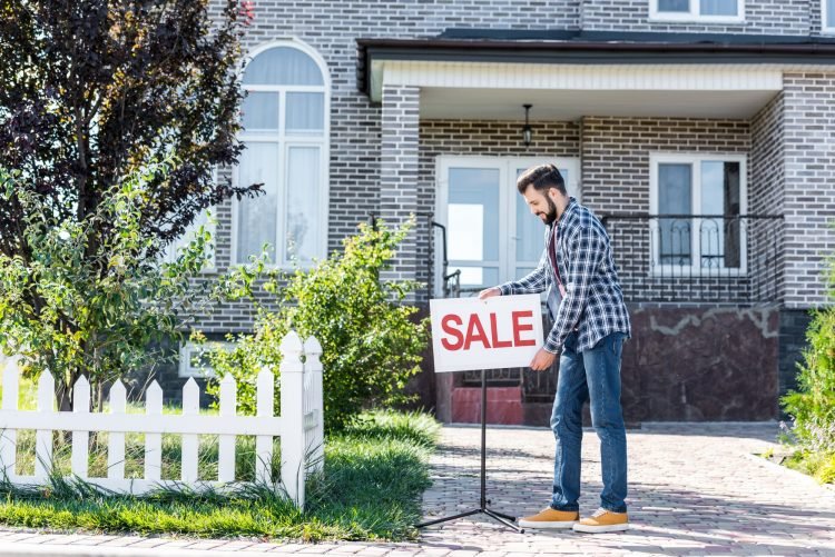 Avoiding Common Pitfalls: A Seller’s Guide To House Buying Companies