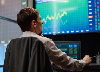 The Ultimate Guide to MetaTrader 5: What are the Advanced Features for Trading Success?
