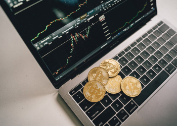 From Blockchain to Mainstream: The Unfolding Future of Cryptocurrencies