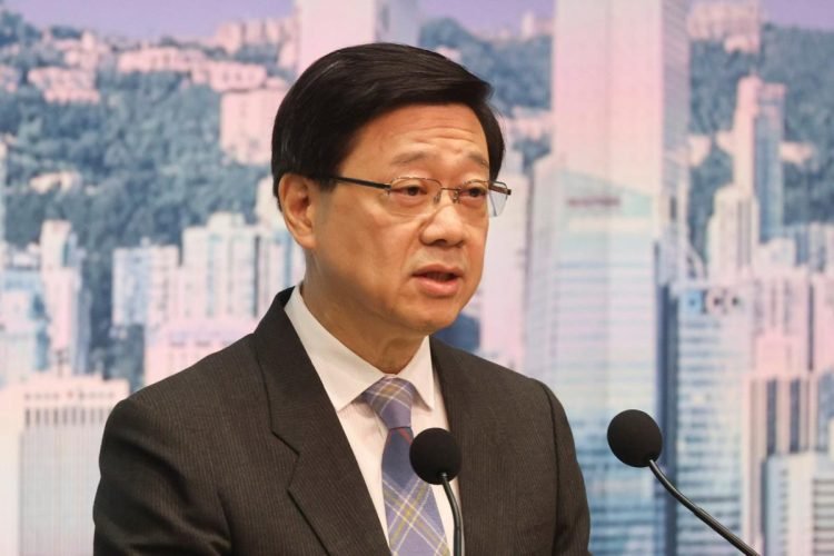 Mandarin Proficiency Critical for Overseas Talent in Shanghai Job Market, Recruiters Emphasize