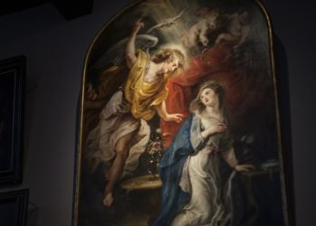 Optimising Car Sharing Management: The Role of CRM Systems