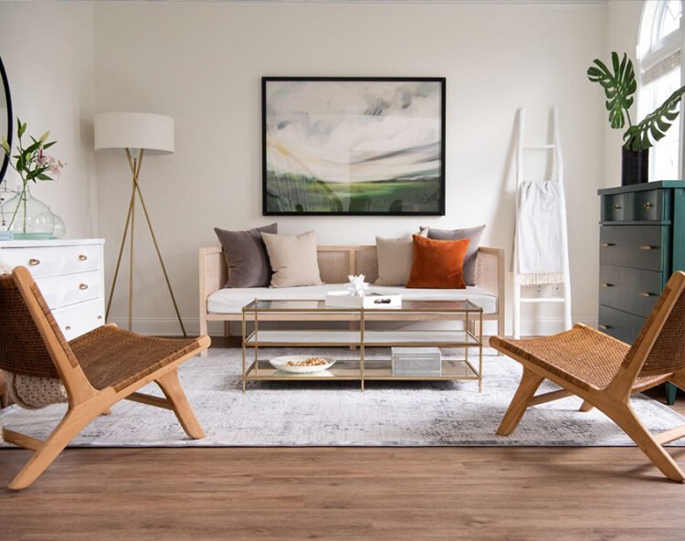 Rug Placement Dos and Don’ts: Arranging Rugs for Optimal Visual Impact