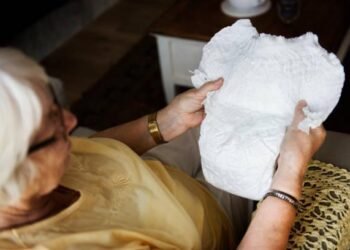 5 Essential Steps to Accessing Free Incontinence Supplies for Seniors