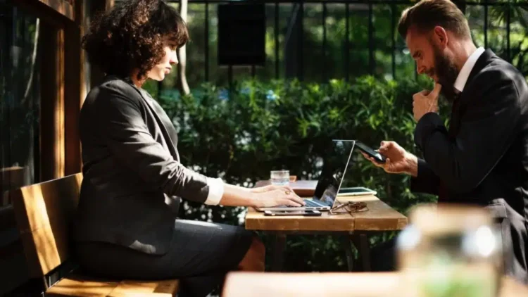 How Enterprise Travel Agents Streamline Business Travel for Companies?