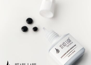 Sensitive Eyes? Try These Gentle and Effective Stacy Lash Sensitive Glue