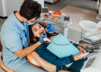 The Benefits of a Custom Denture Solution for Enhanced Comfort and Confidence