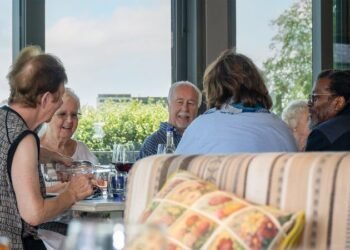 Elevating Life’s Quality: Engaging Pursuits and Comforts in Retirement Residences