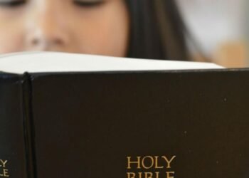 Certificates Vs. Degrees: Choosing The Bible School Program That Will Empower Your Ministry