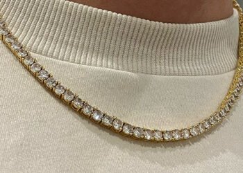 Discover the Best Tennis Chain: 3mm vs 4mm Chain