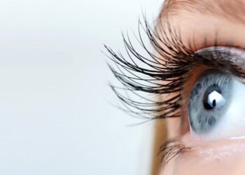 5 Essential Habits for Maintaining Healthy Vision in Your 30s and Beyond