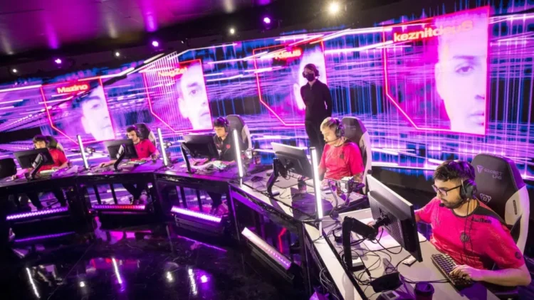 PlaySwap: Leading the Charge in Gaming E-Commerce for 2024