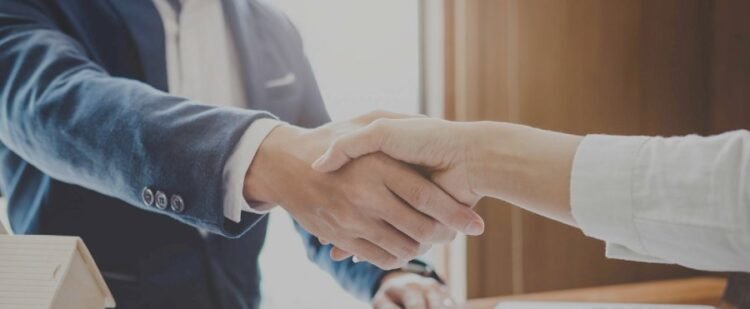 The Power of Brokers: Why They’re Essential in Bridging Finance