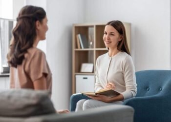 “Cedar Hill: Tailored Mental Health Treatment Programs for Every Need and Condition”