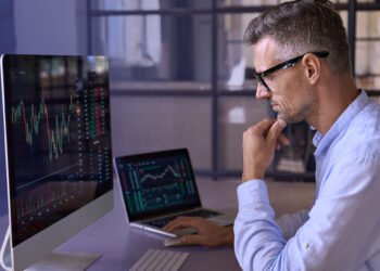 Elevate Your Investment Game: Seminars That Teach Cutting-Edge Techniques