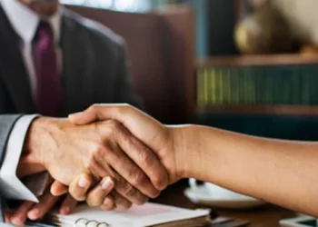 How Los Angeles Employment Lawyer Protect Workers from Unlawful Deductions