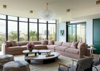 How to Style a Las Vegas Home with Glamorous and Modern Furniture