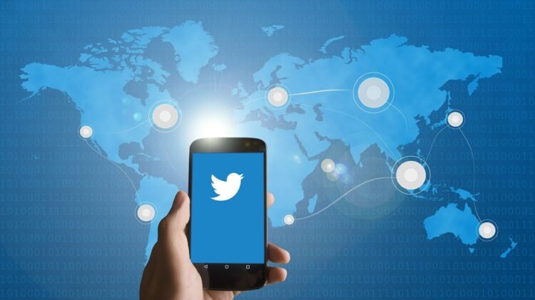 How to Build a Loyal Twitter Following and Increase Likes?