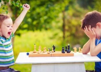 Playing to Win vs. Playing to Learn: Two Gamer Mindsets