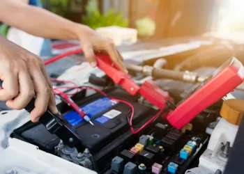 Engine Ignition Insights: The Role of Car Batteries in Start-ups
