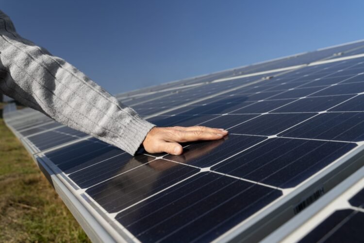 Why Flexible Solar Panels for Roof Are the Future of Solar